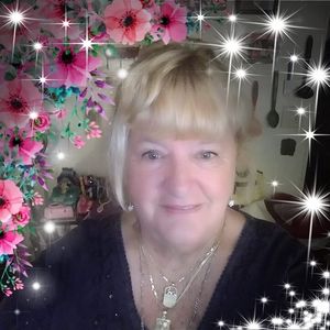 Meet your Posher, Candy